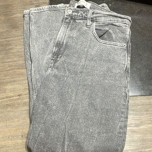 A&F Grey-Wash High Rise Mom Jeans (size 6)